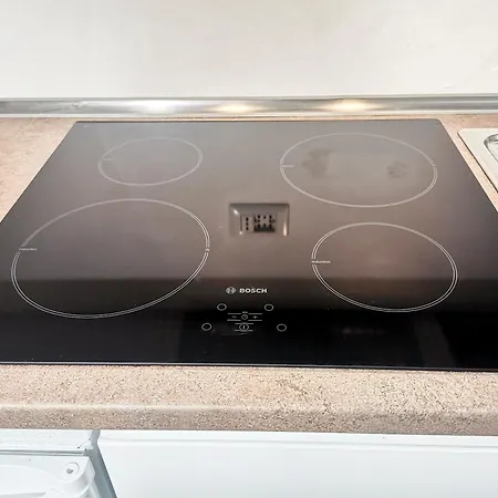 Kalefatis Apartman Bari